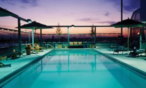 rooftop-pool-new-york-city-bachelorette-party-ideas